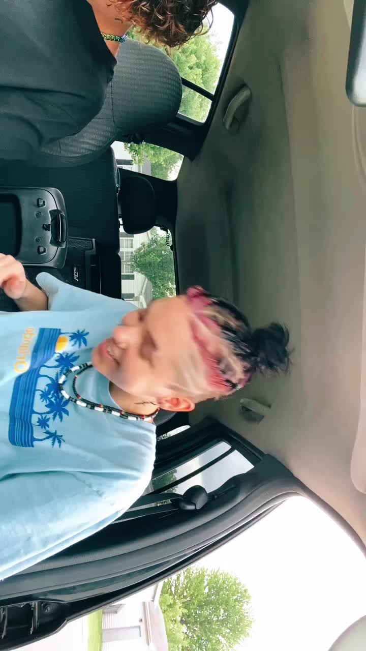@Emma🌷