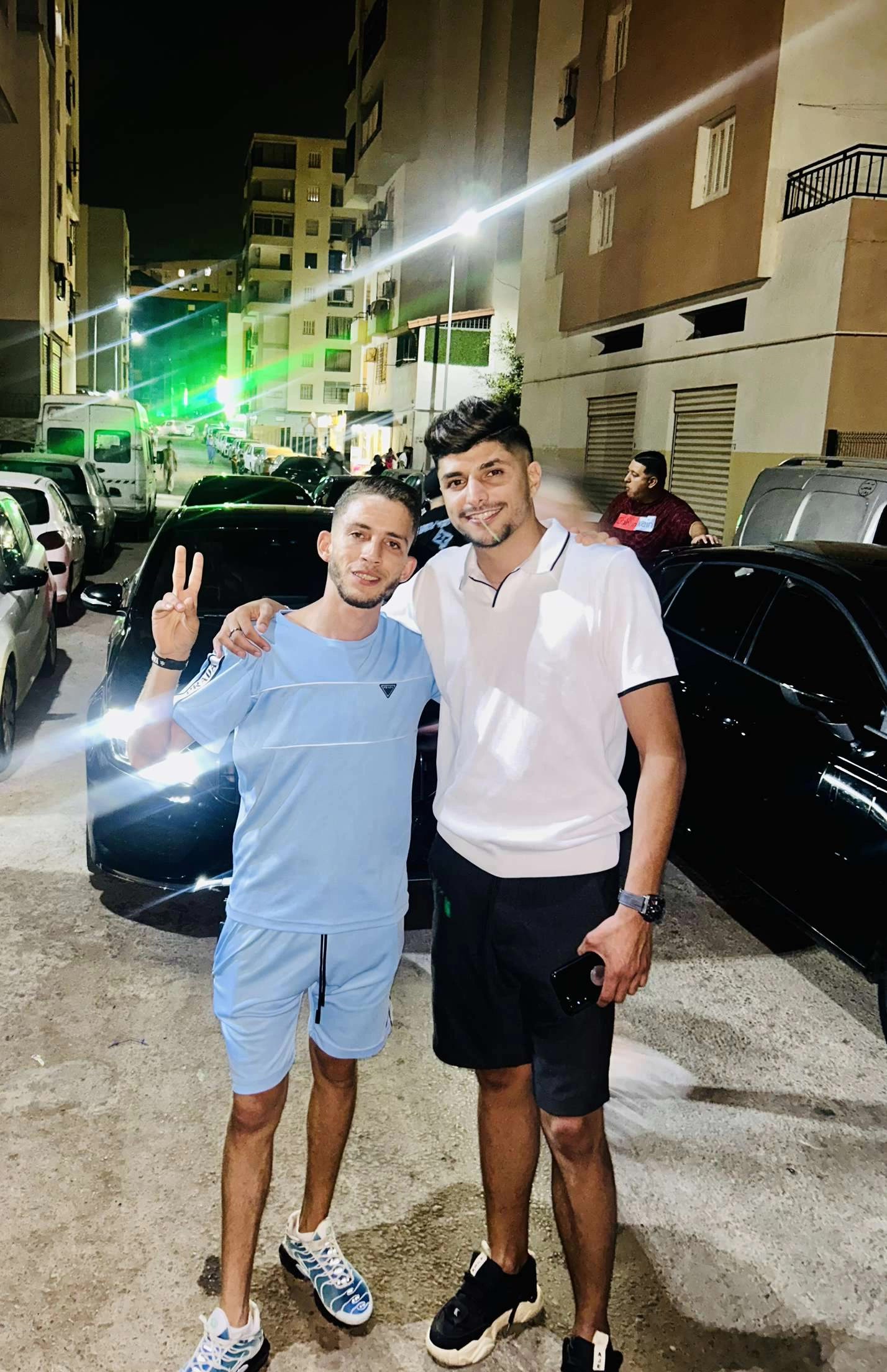 @Rougi hamrawa &hearts;✌🏻