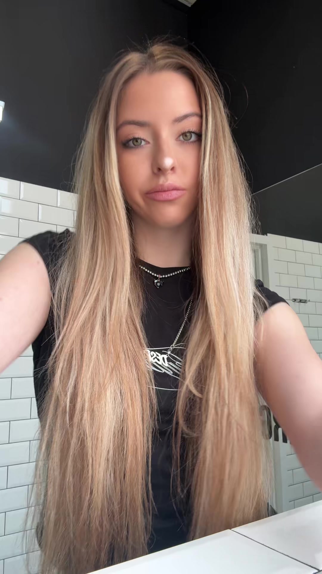 @Nicol Chernova