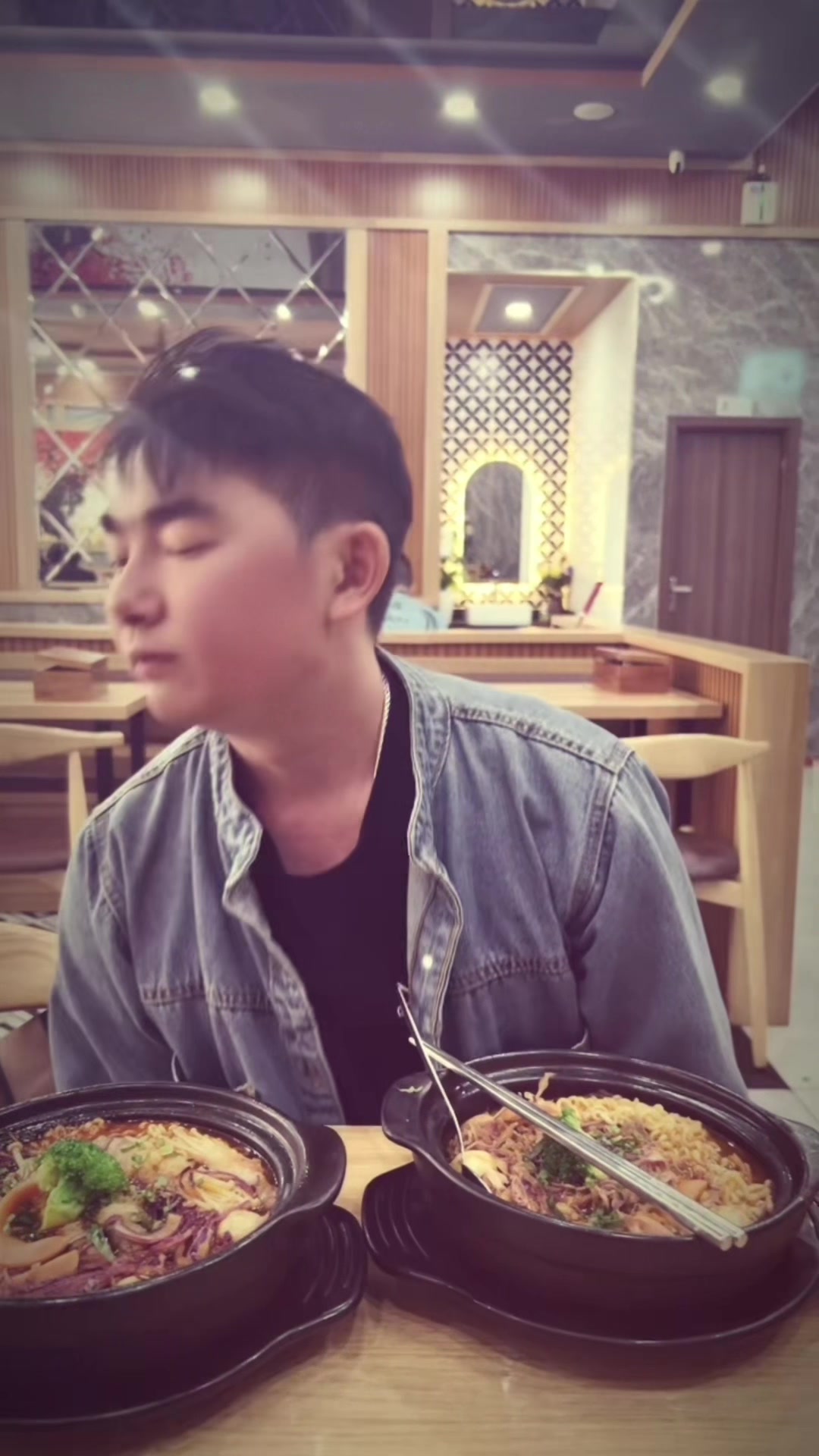 @Người Lì Hợp Tính 🙃
