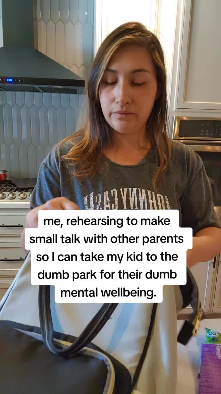 @mommycusses