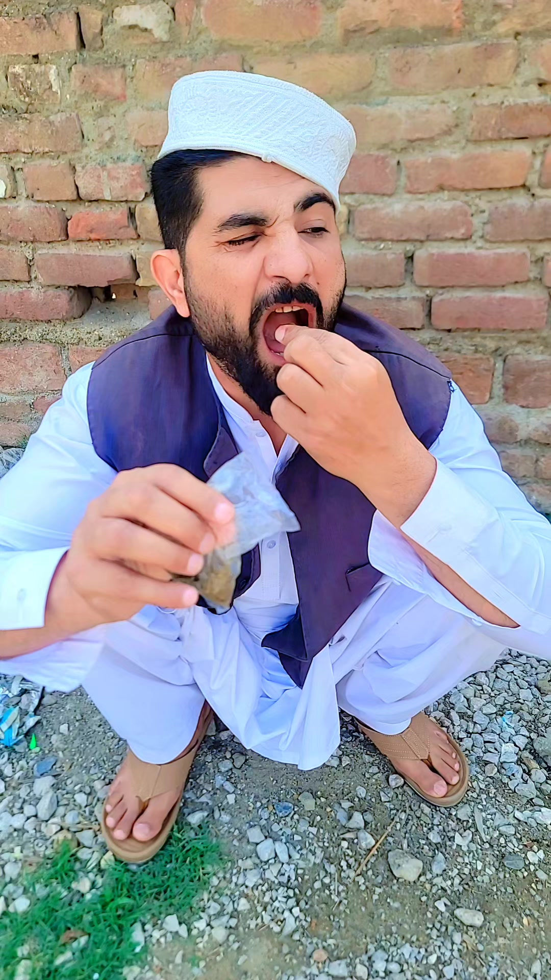 @منجن ماما آفیشل