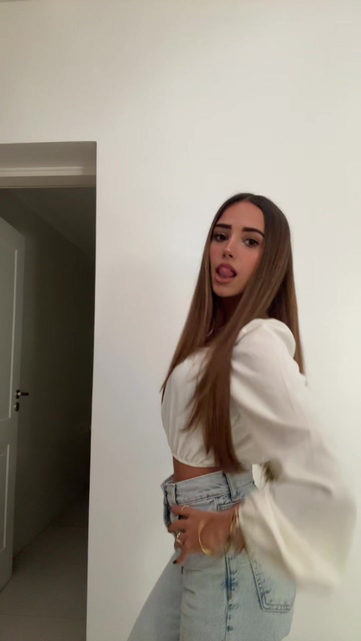 @Maiii🌙🦈