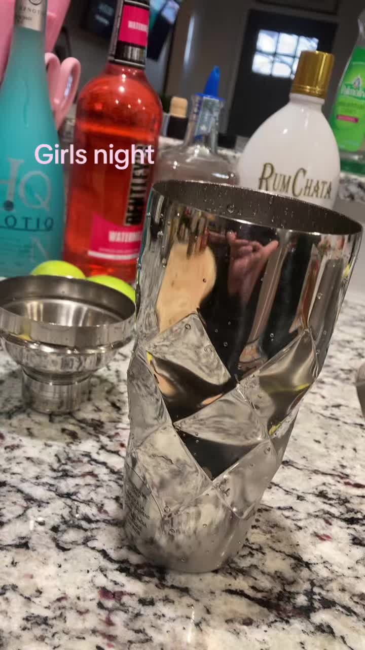 @elizebethhood