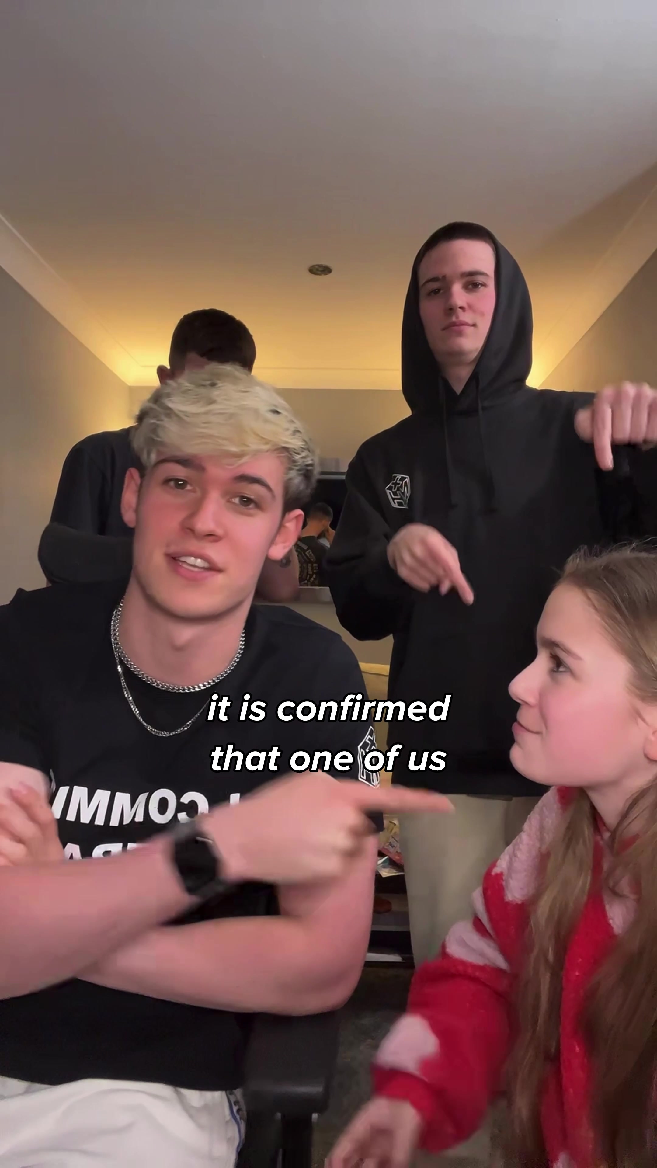@Max & Harvey Clips