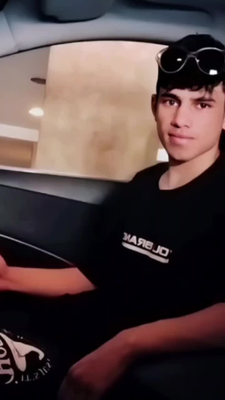 @𝑭𝒓𝒐𝒕𝒂𝒏