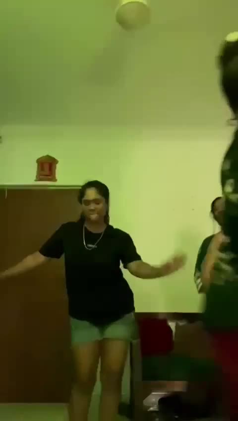 @IsHu💋!