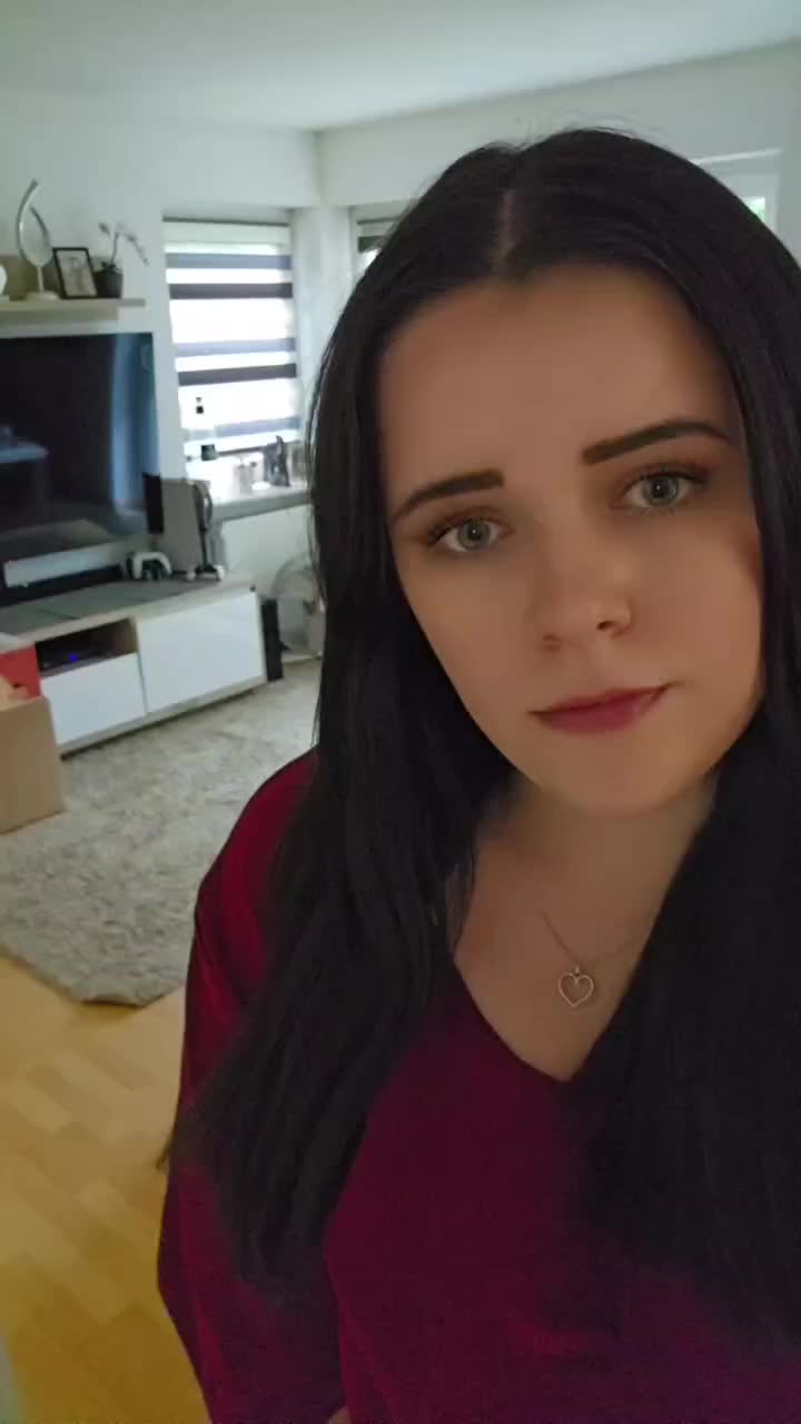 @Janine_lala