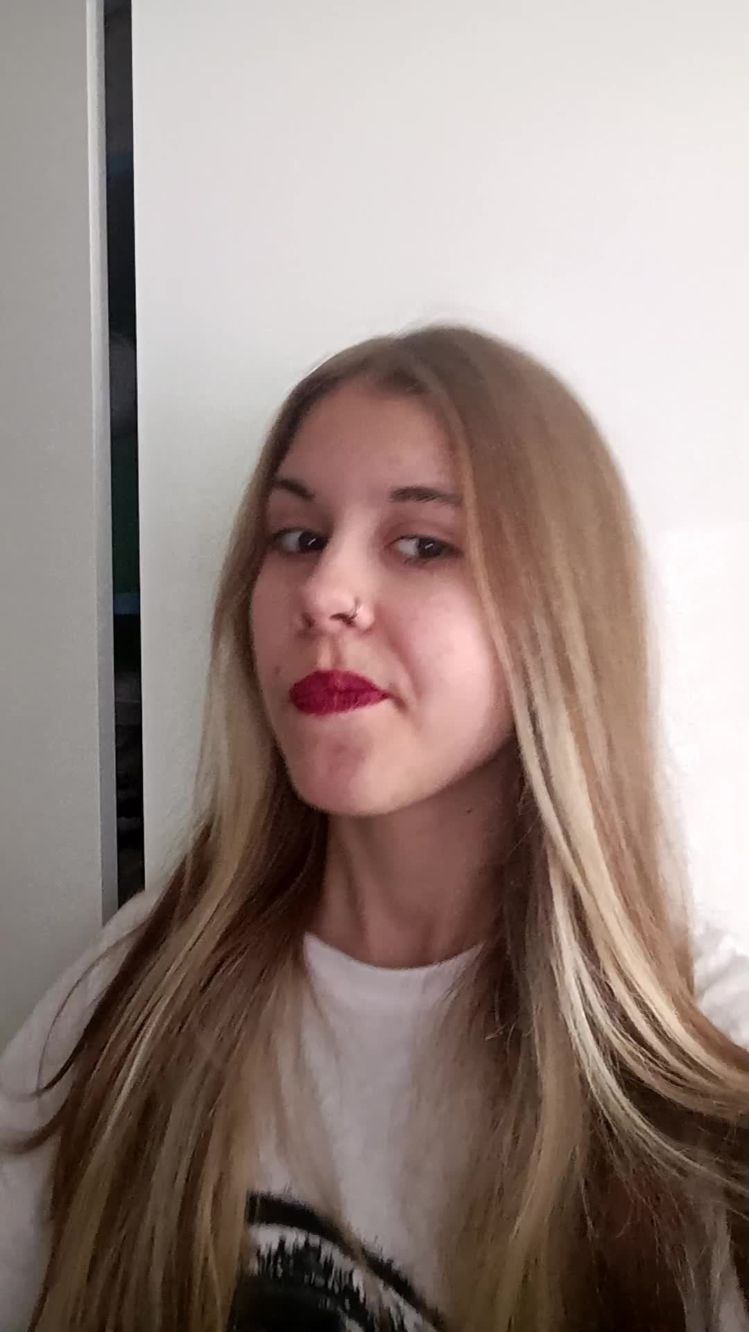 @bay_roni