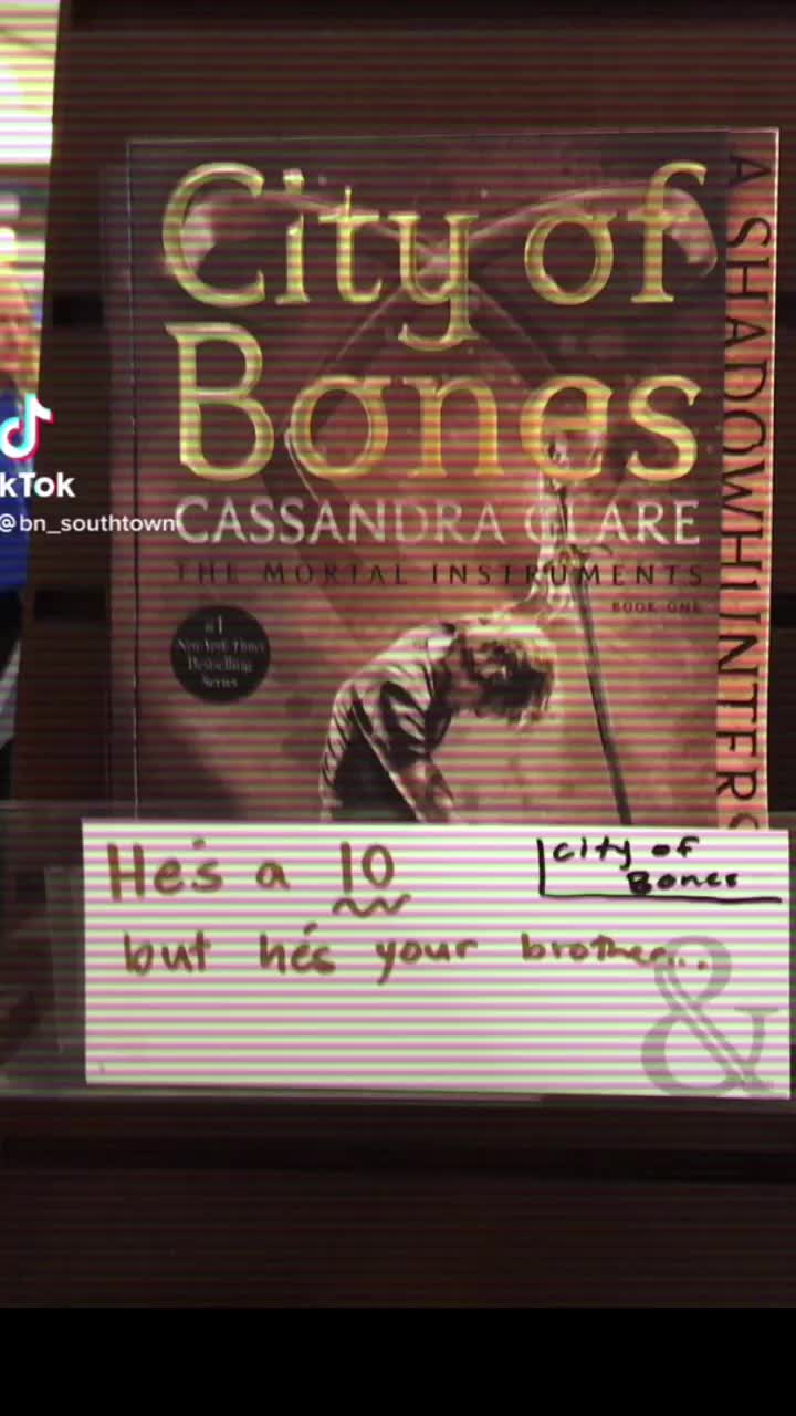 @Barnes & Noble South Town