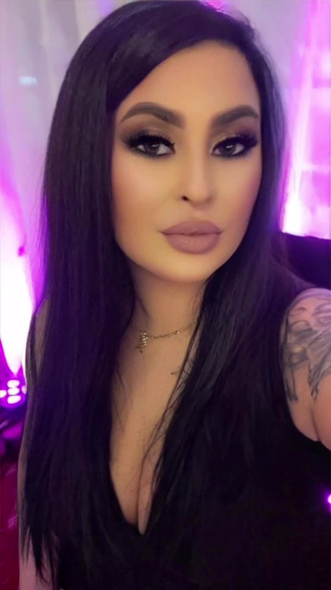 @Ale Alexandra