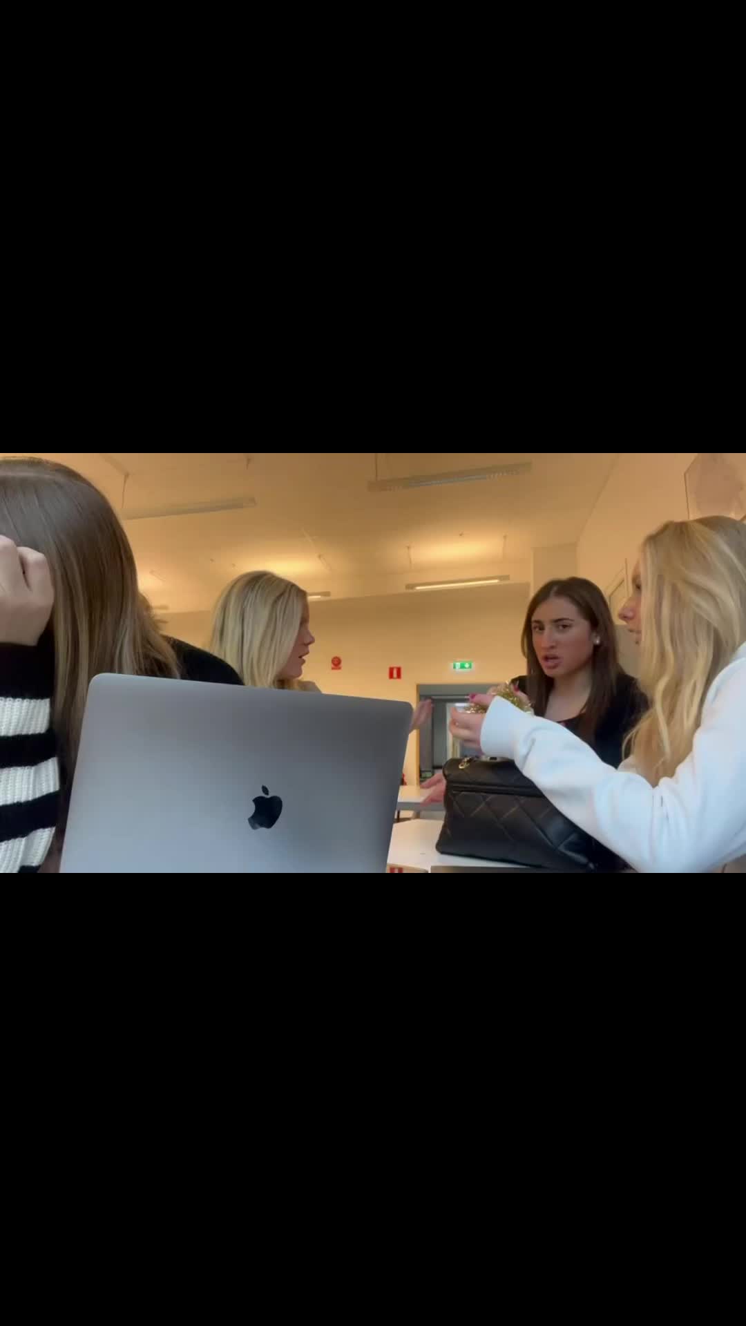 @Leiamolund