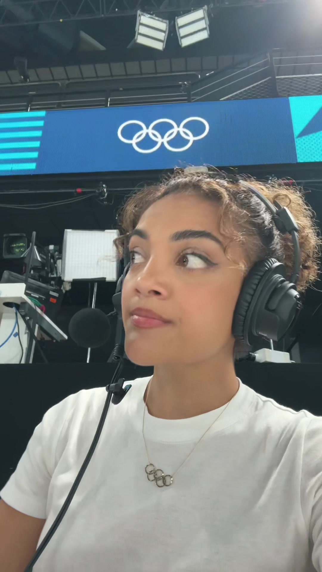 @Laurie Hernandez