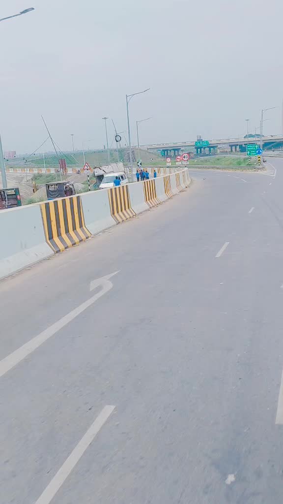 @✈️মায়াবতী✈️
