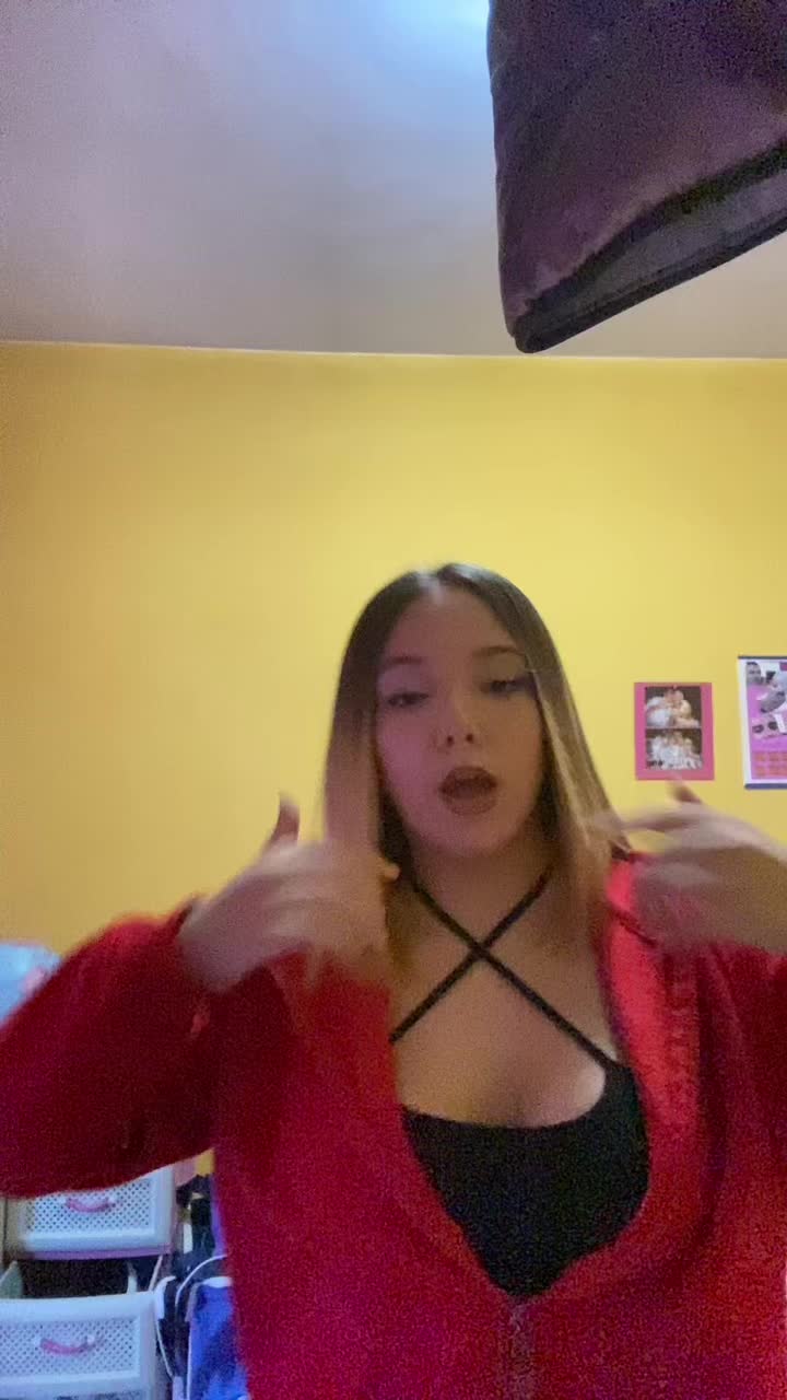 @s;👸🏼
