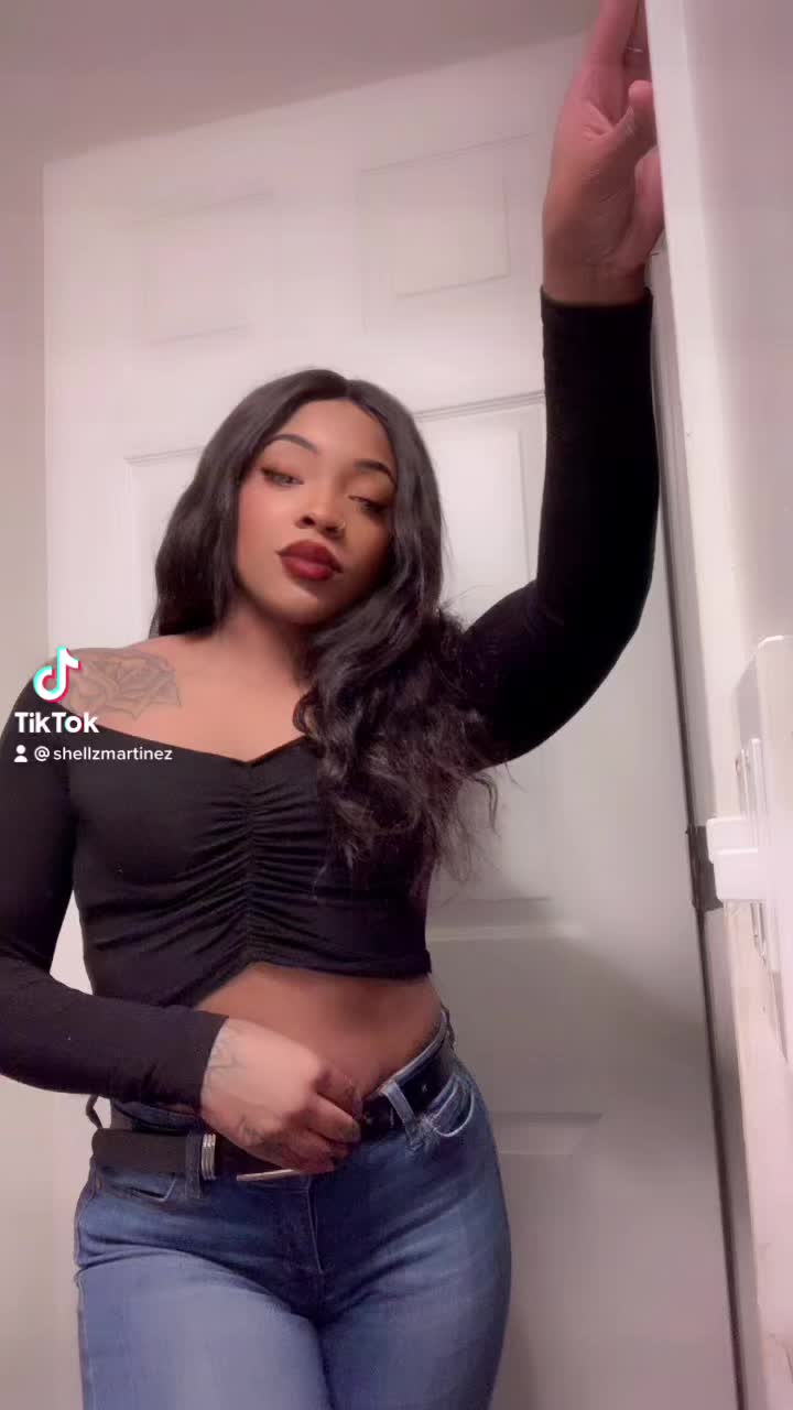 @ShellyMartinez