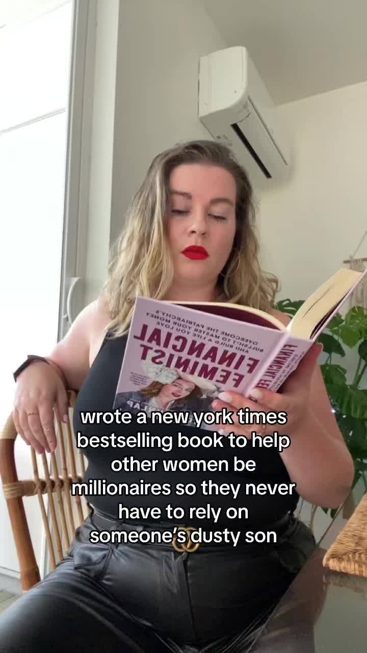 @Tori Dunlap &mdash; Money Expert