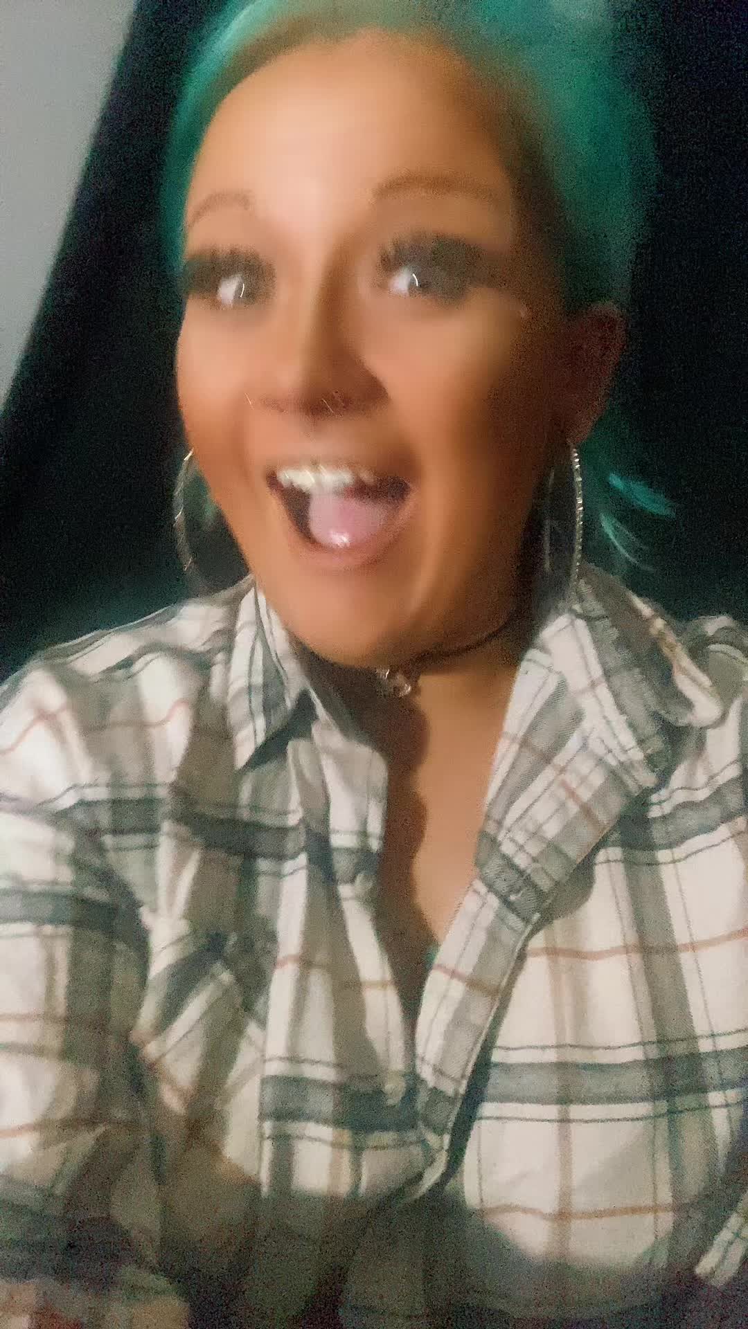 @leonamelanie