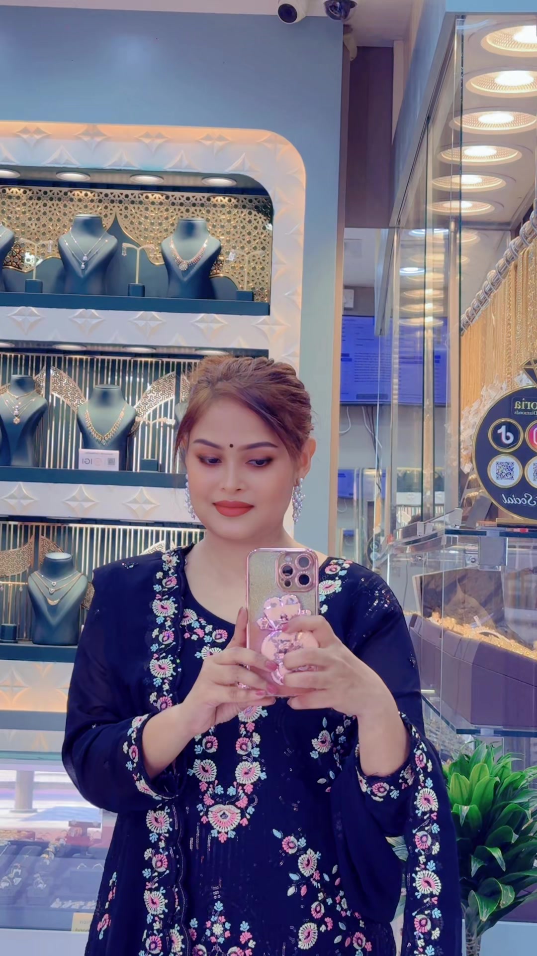 @Miss Bangladesh 👸