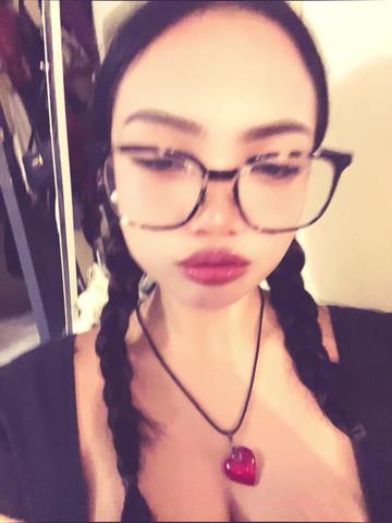@strawb__ari