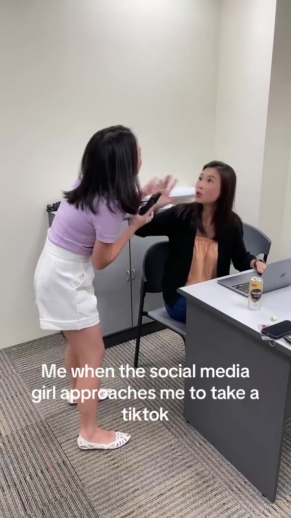 @JSA 👩🏻&zwj;💼👨🏻&zwj;💼