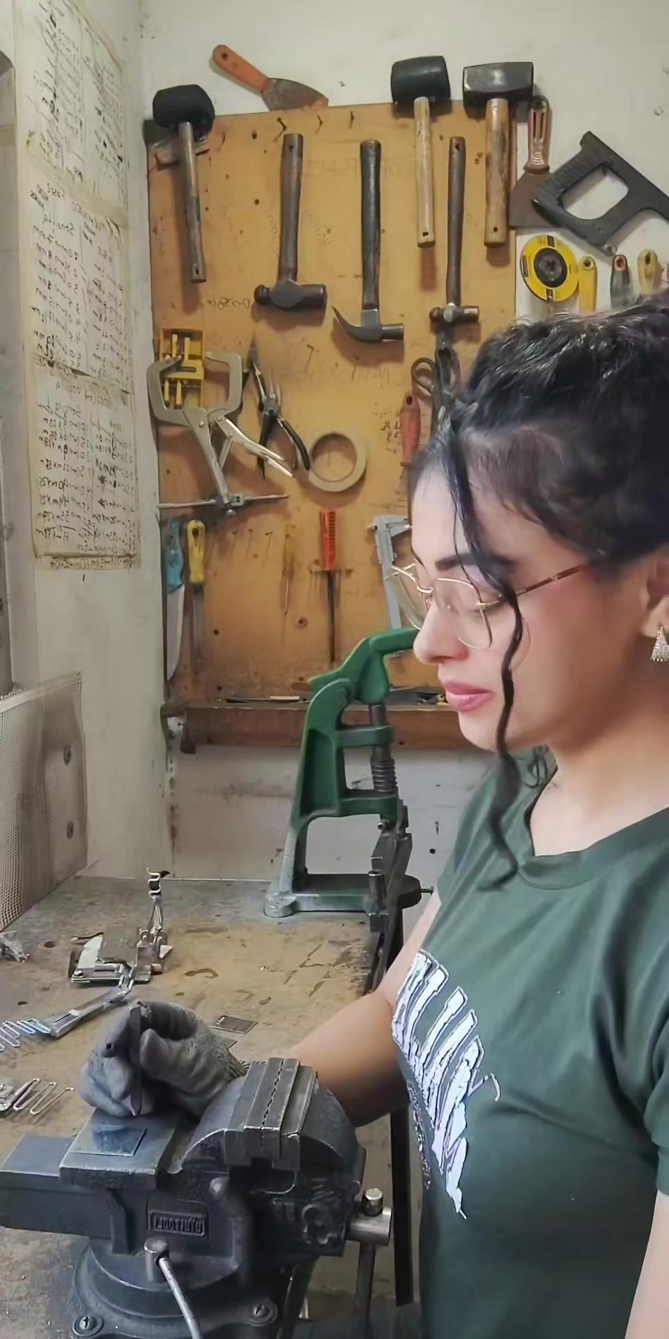 @Daniela. 👩&zwj;🔧