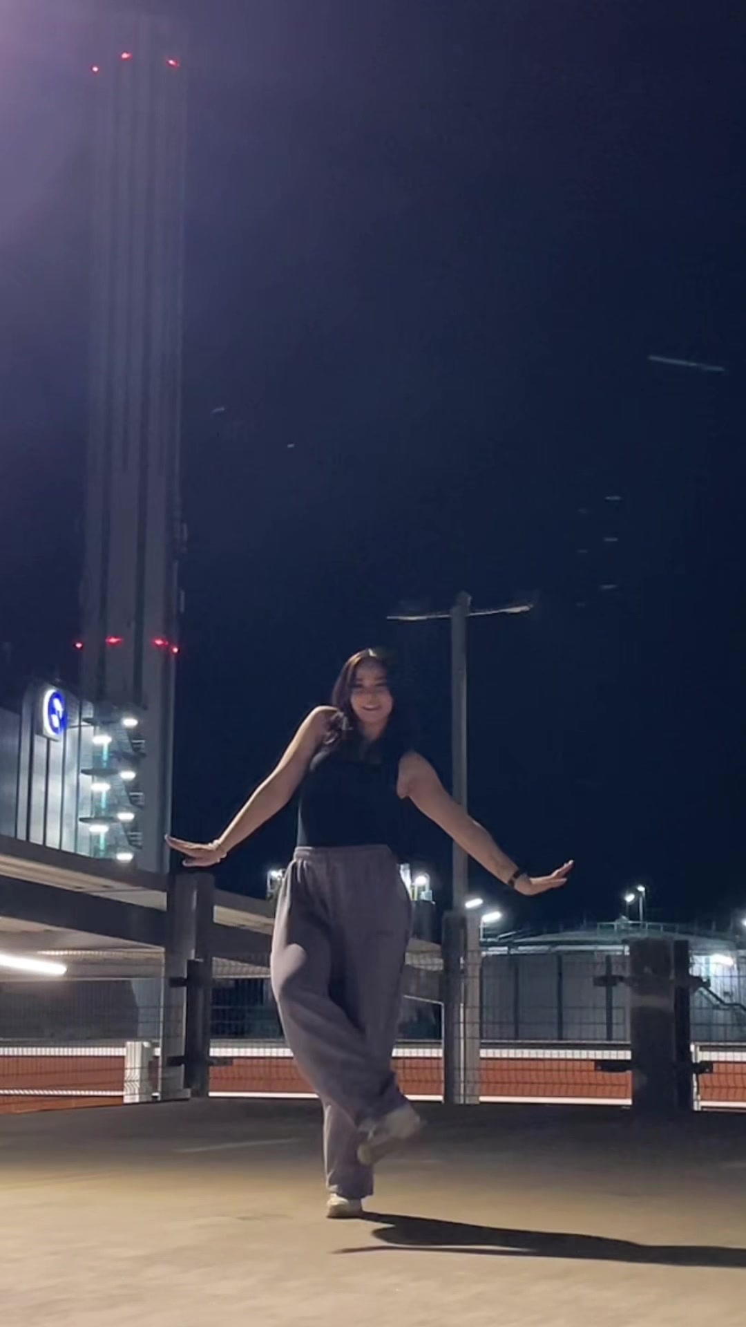 @emilia 엠