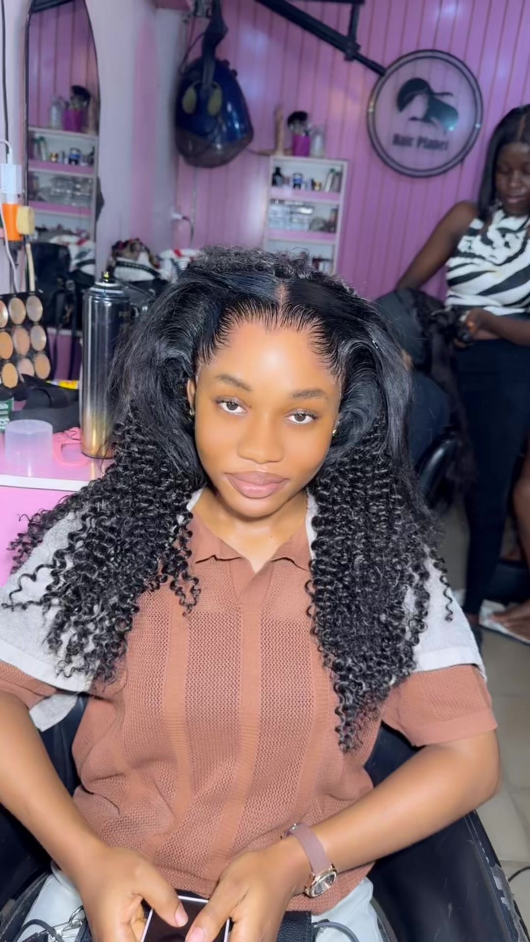 @bennys_hairplanet