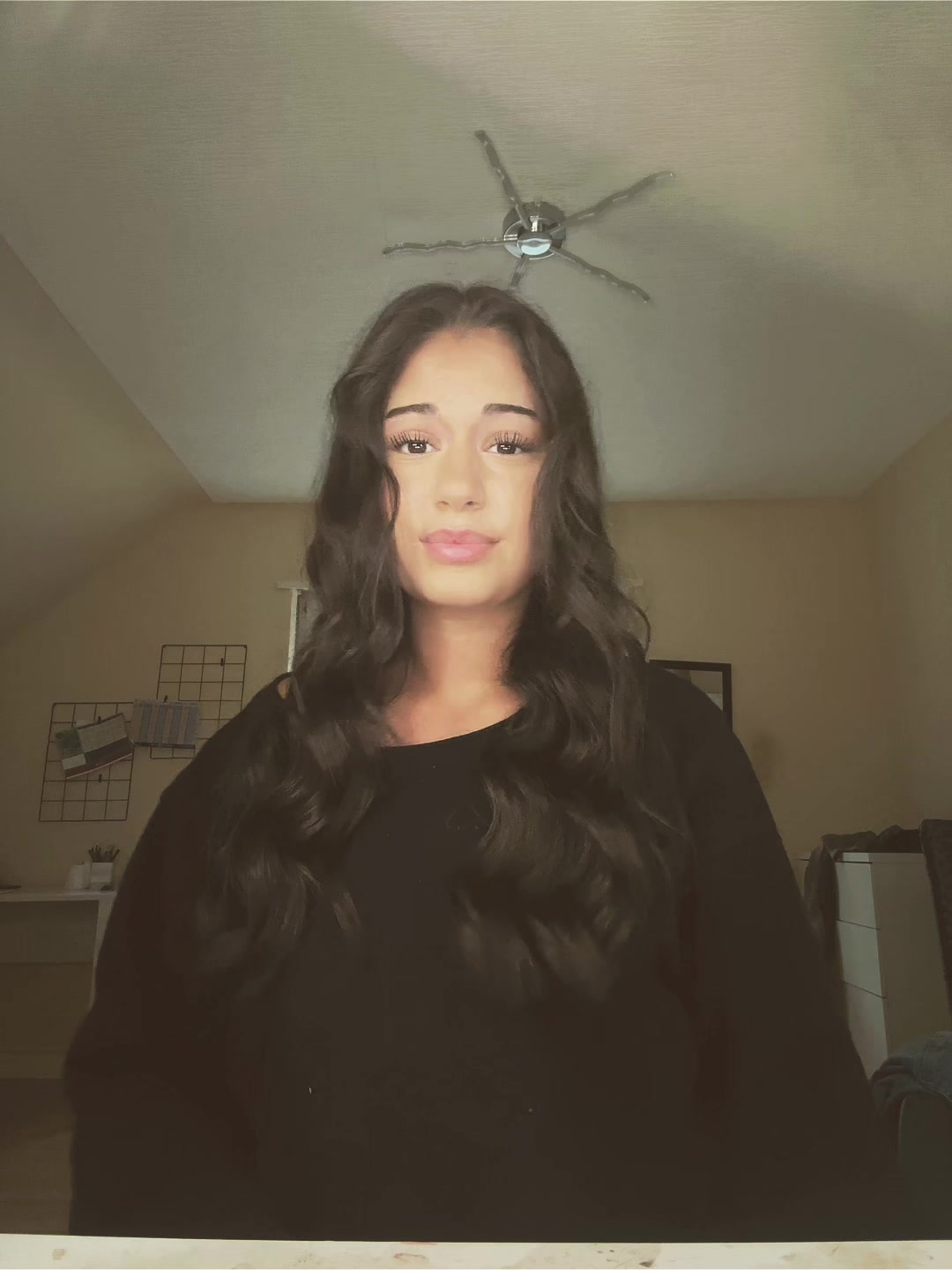 @𝑳𝒐𝒓𝒊𝒏