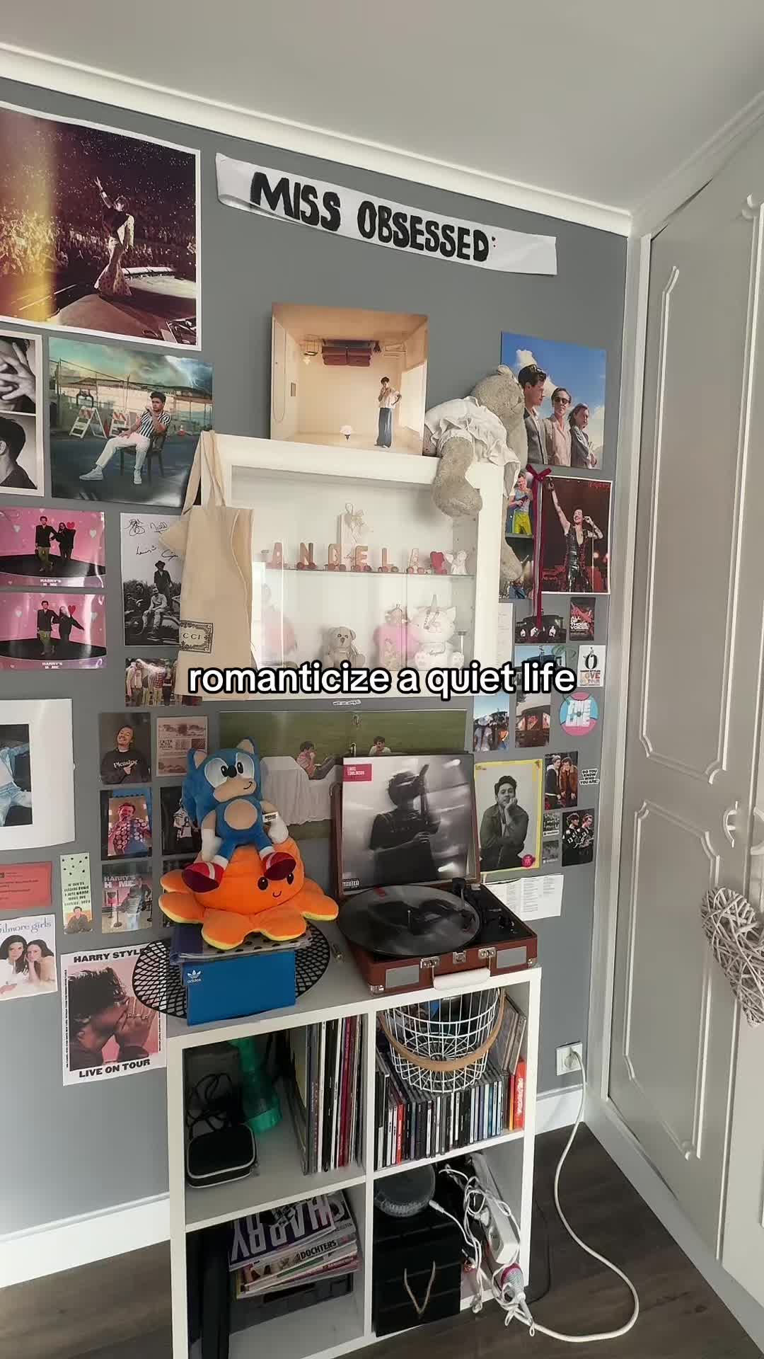 @Angela ୨୧