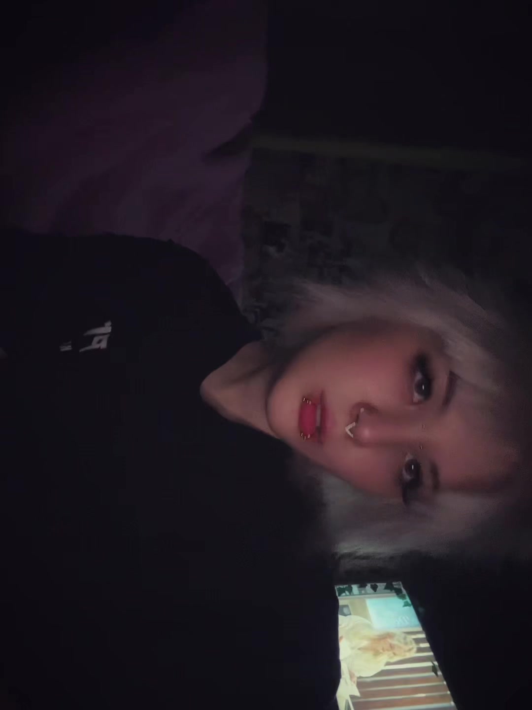 @llinasssss*