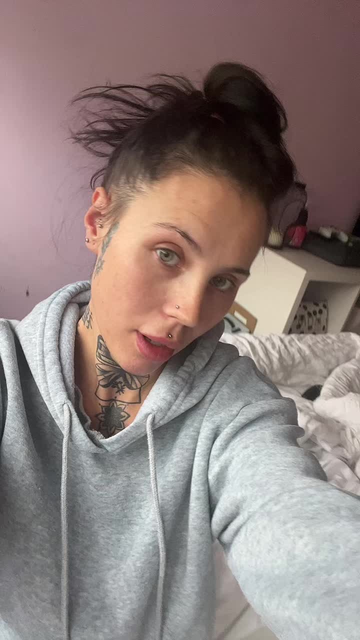 @Sweetbutpsycho