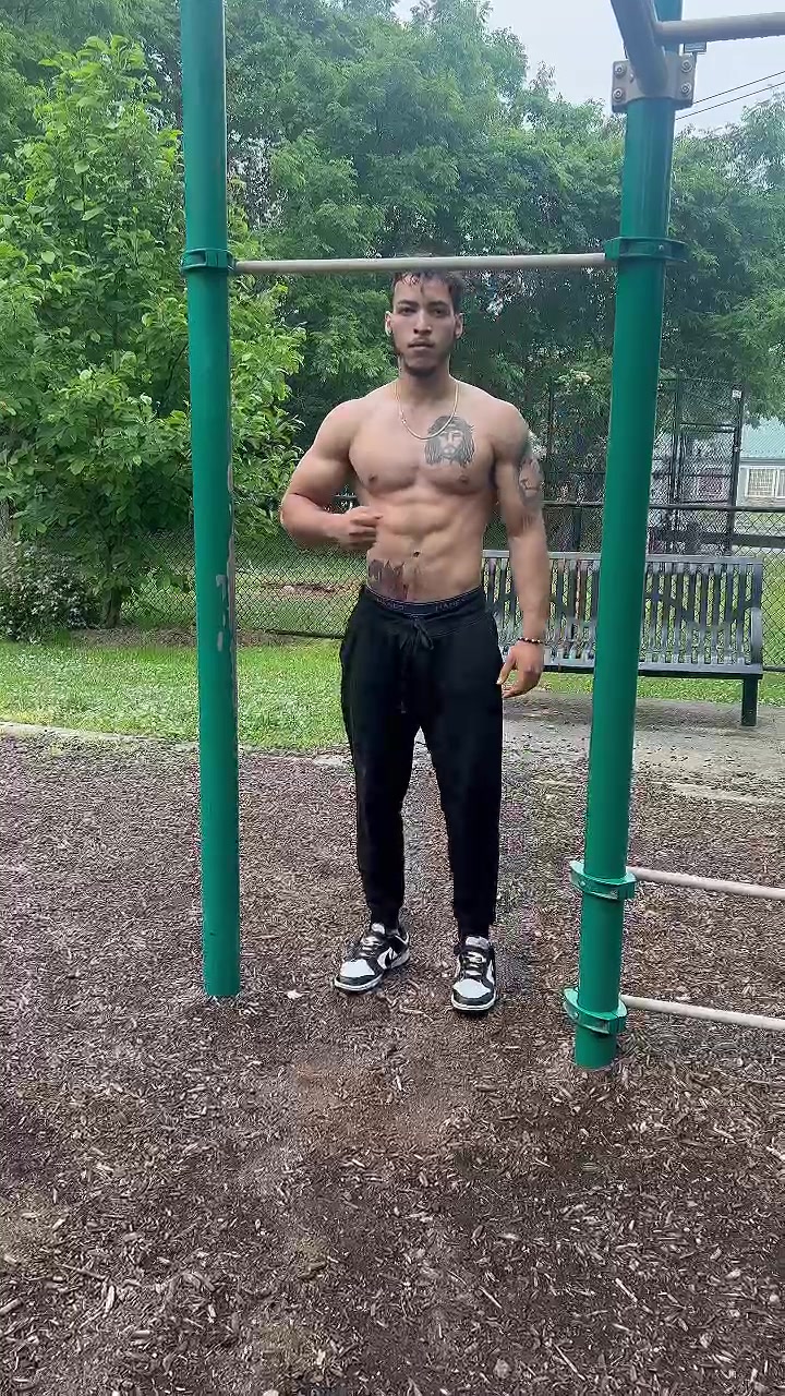 @Yernstaysfit