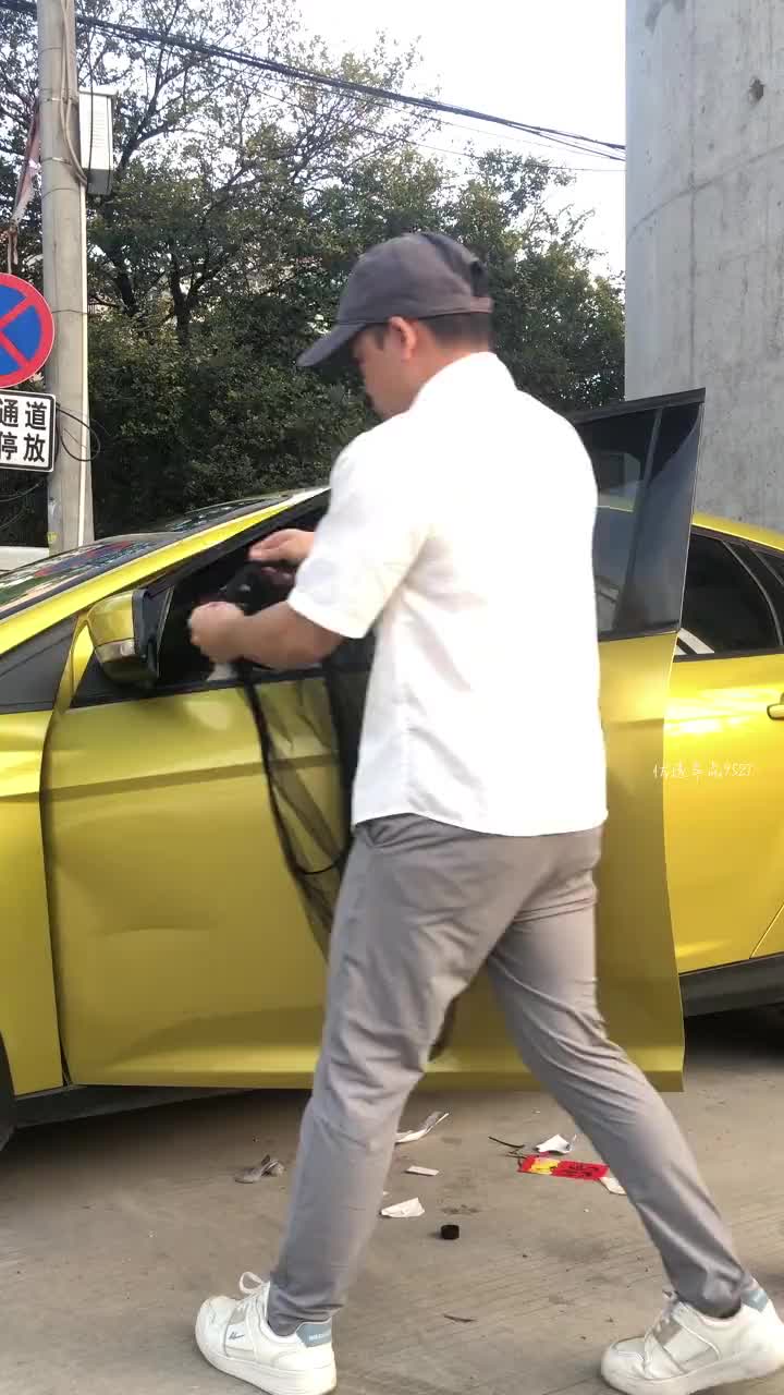 @Yyy1003