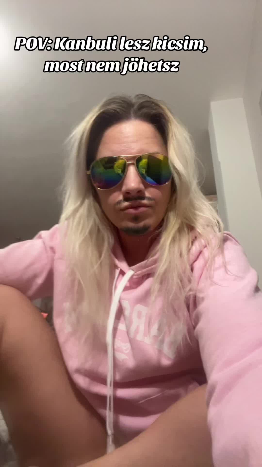 @Alexandra Mush&oacute;