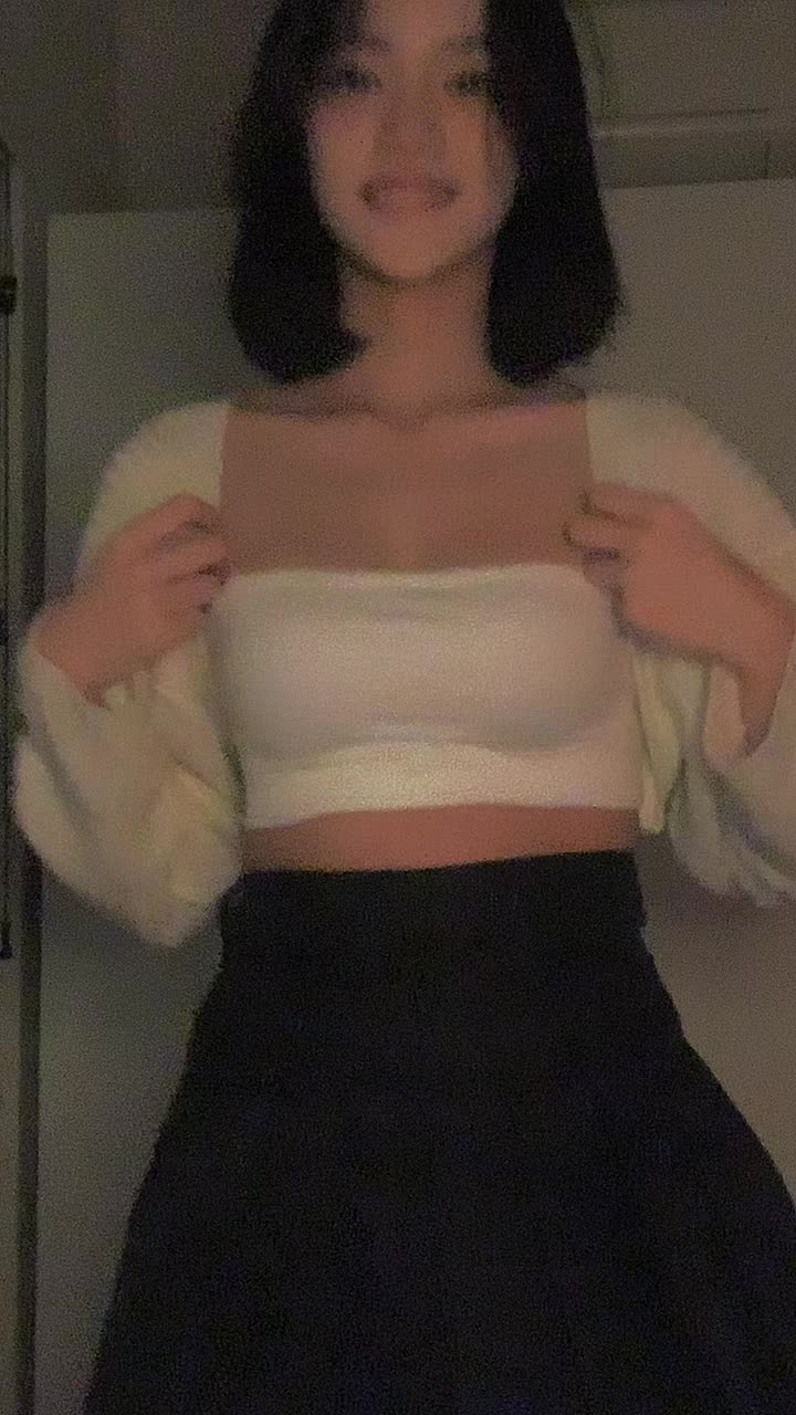 @abbie ఇ