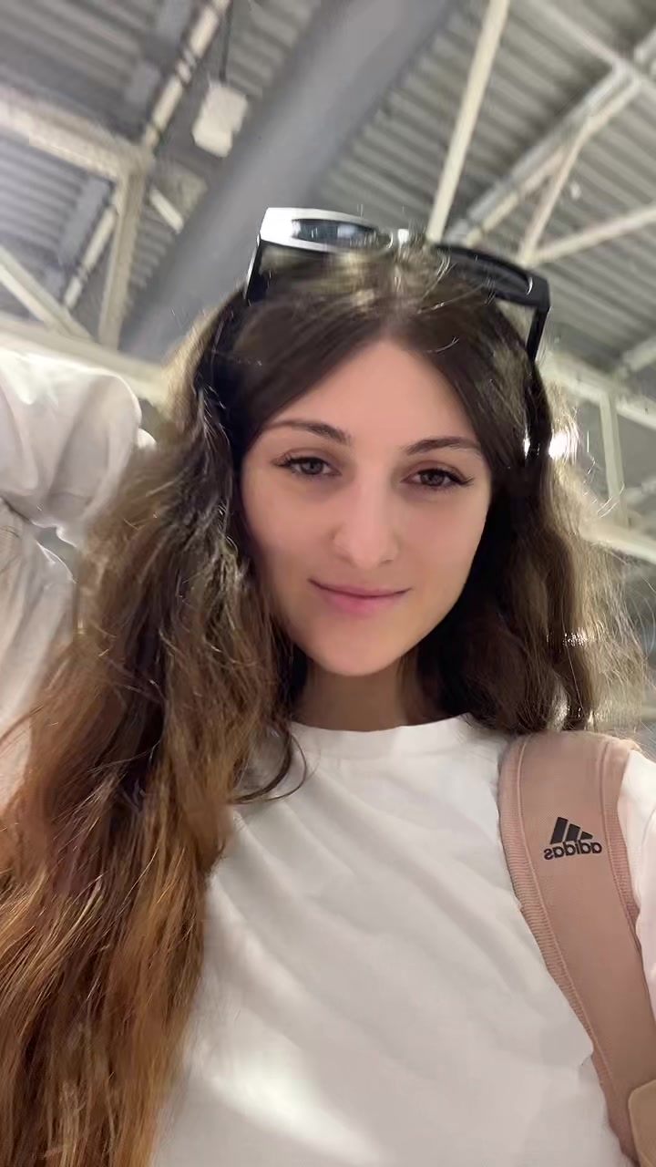 @Lili