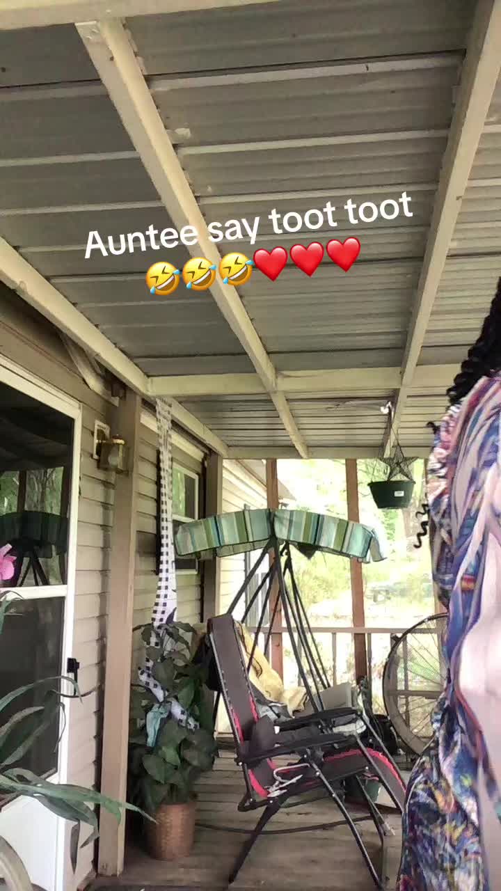 @auntee_carol4life
