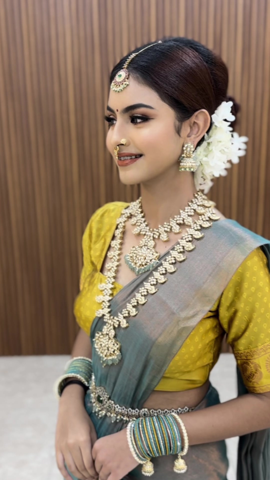 @Madhur🦋
