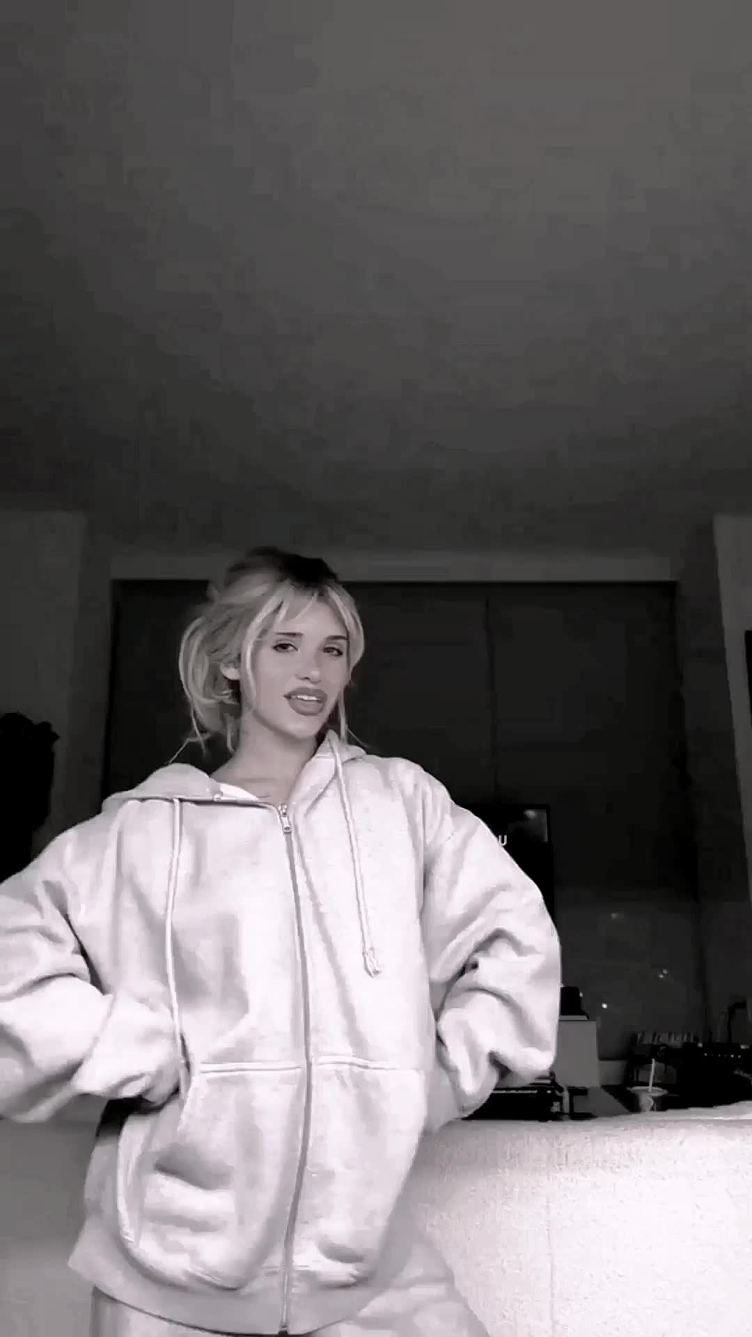@💗