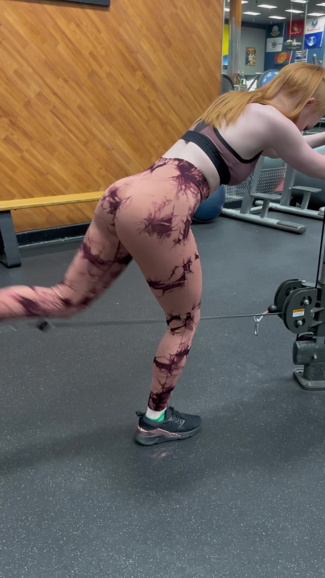 @AshleyandKayley