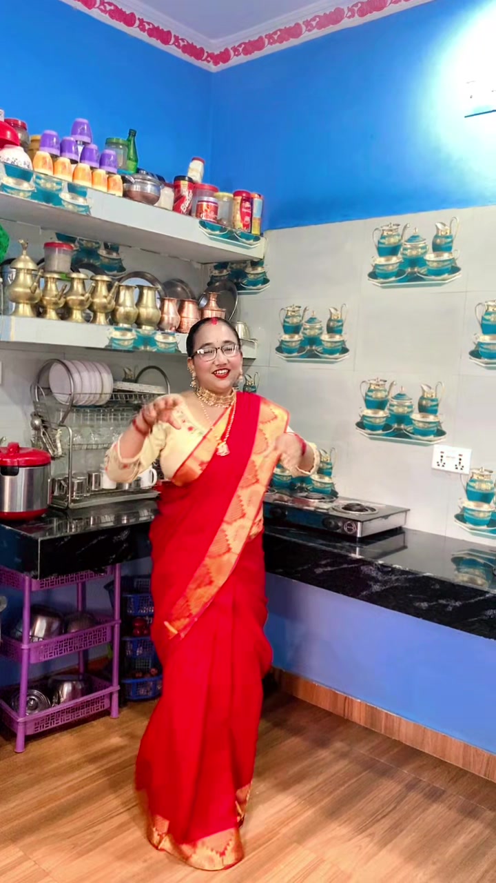 @radhamahatra5