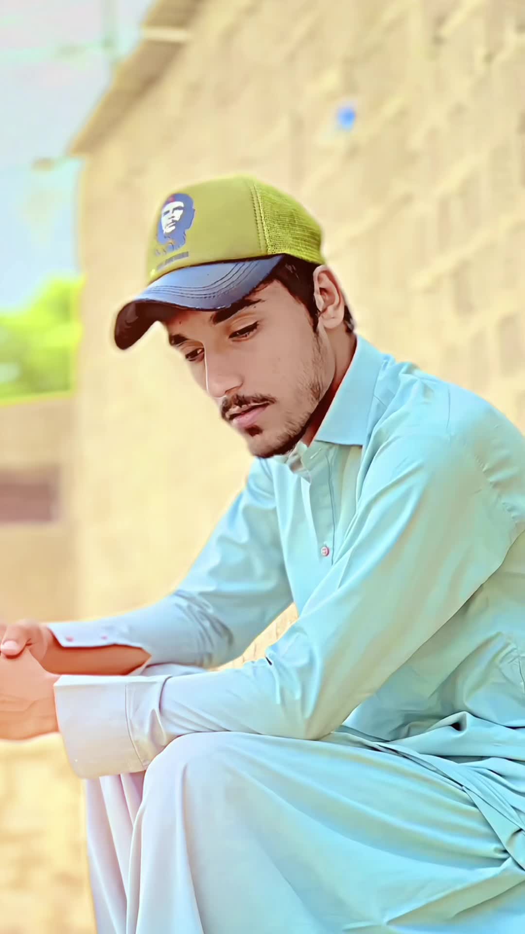 @𝓡𝓪𝓳𝓞𝓸/بھائی
