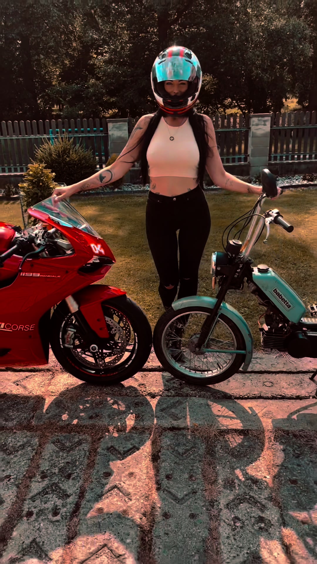 @Moto Fox Veronika