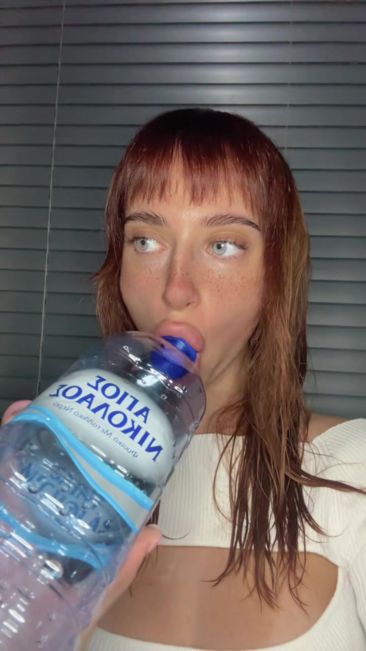@Leah💙❤️