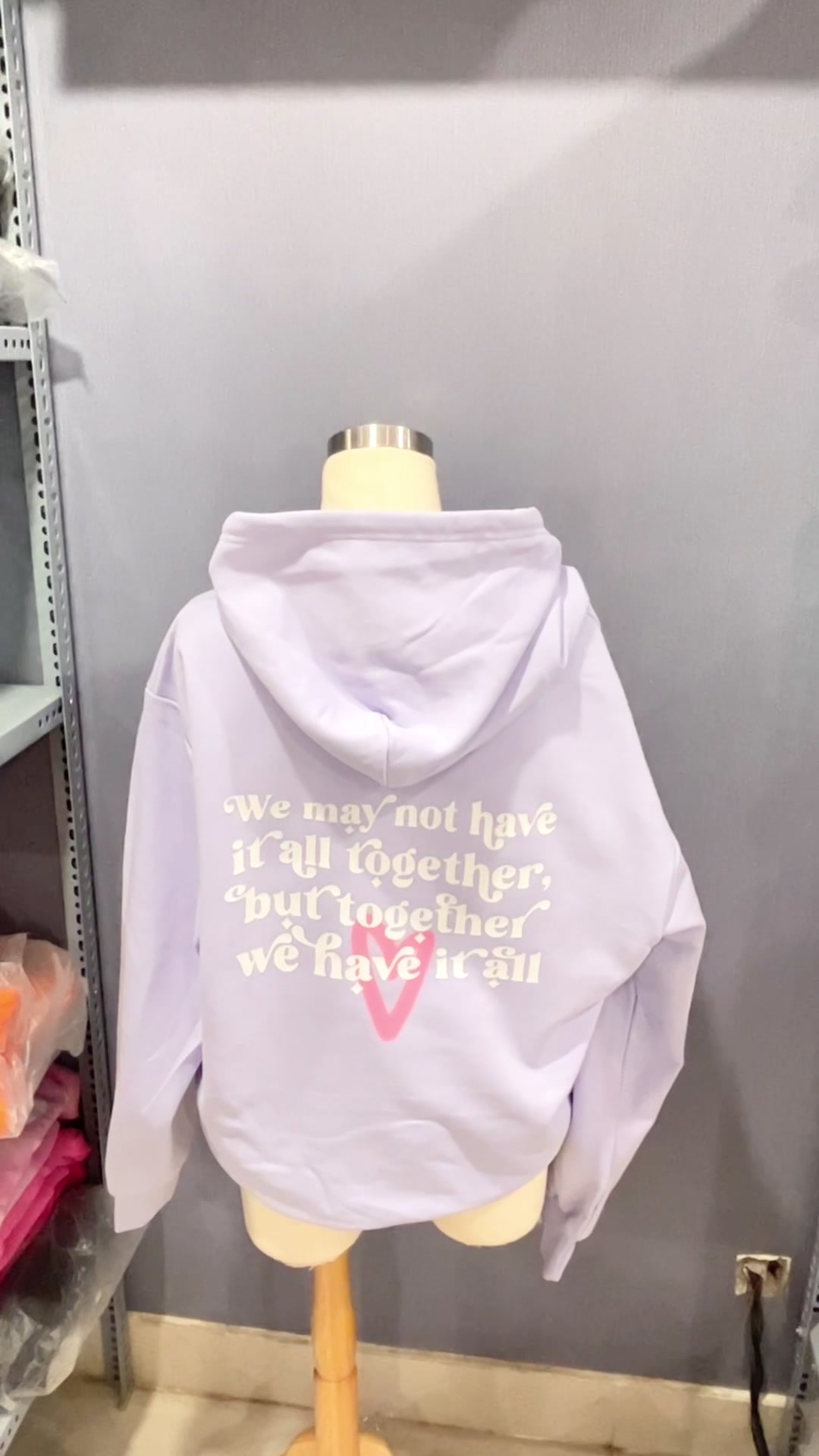 @Hey, Tiffany Cat
