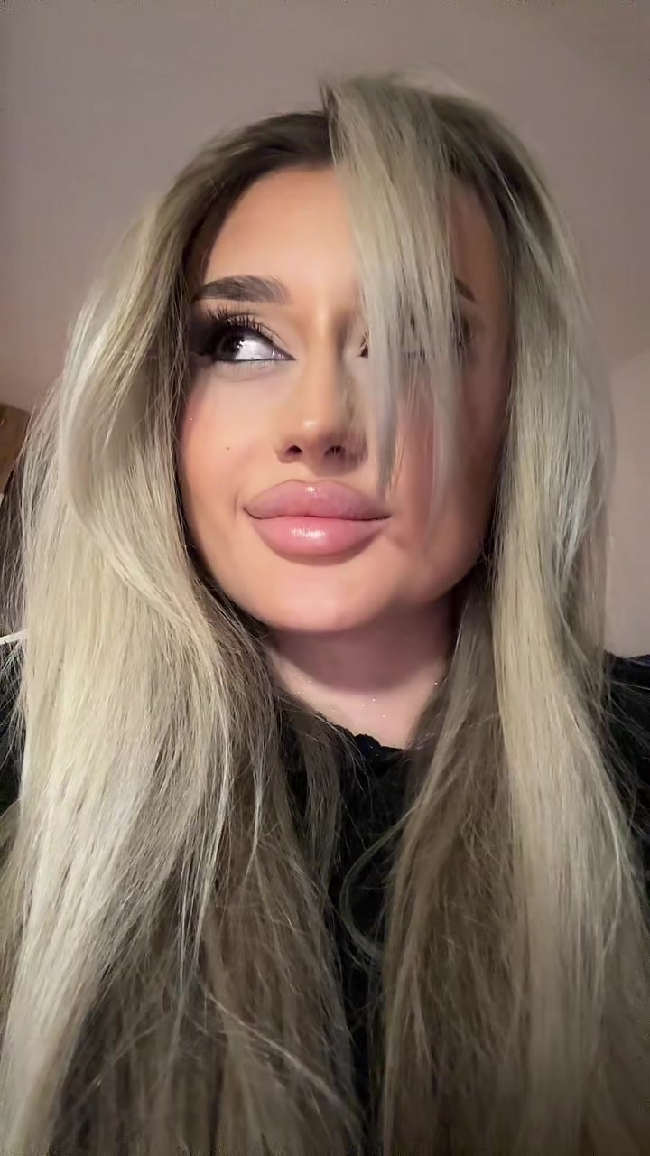 @Andrreea