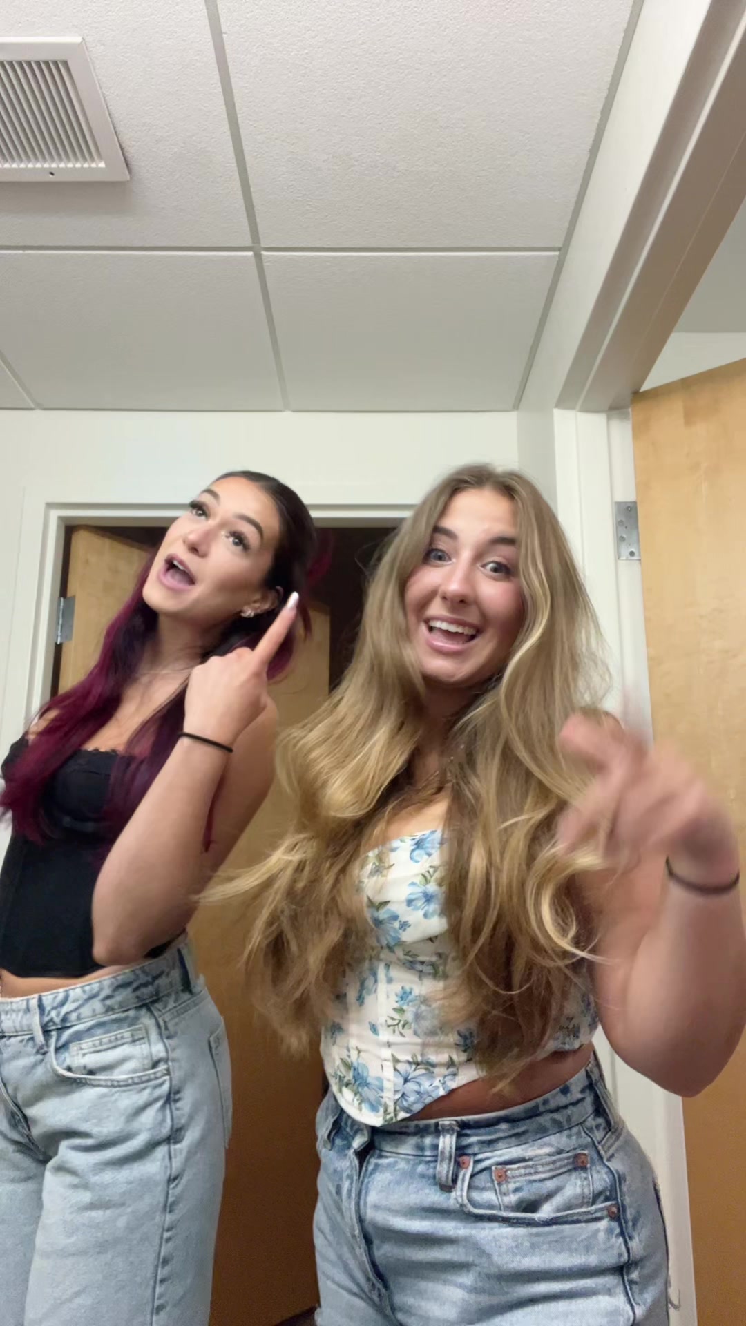 @Gabsterlla