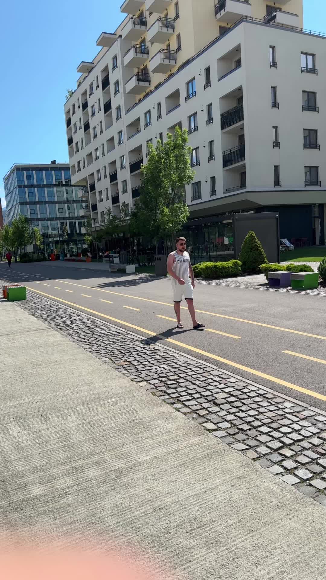 @𝓐𝓵𝓮𝔁 𝓥𝓰𝓫