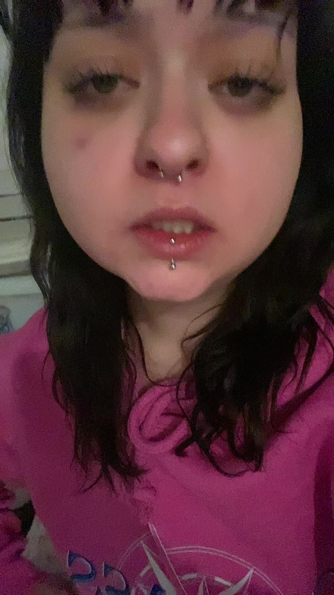 @g